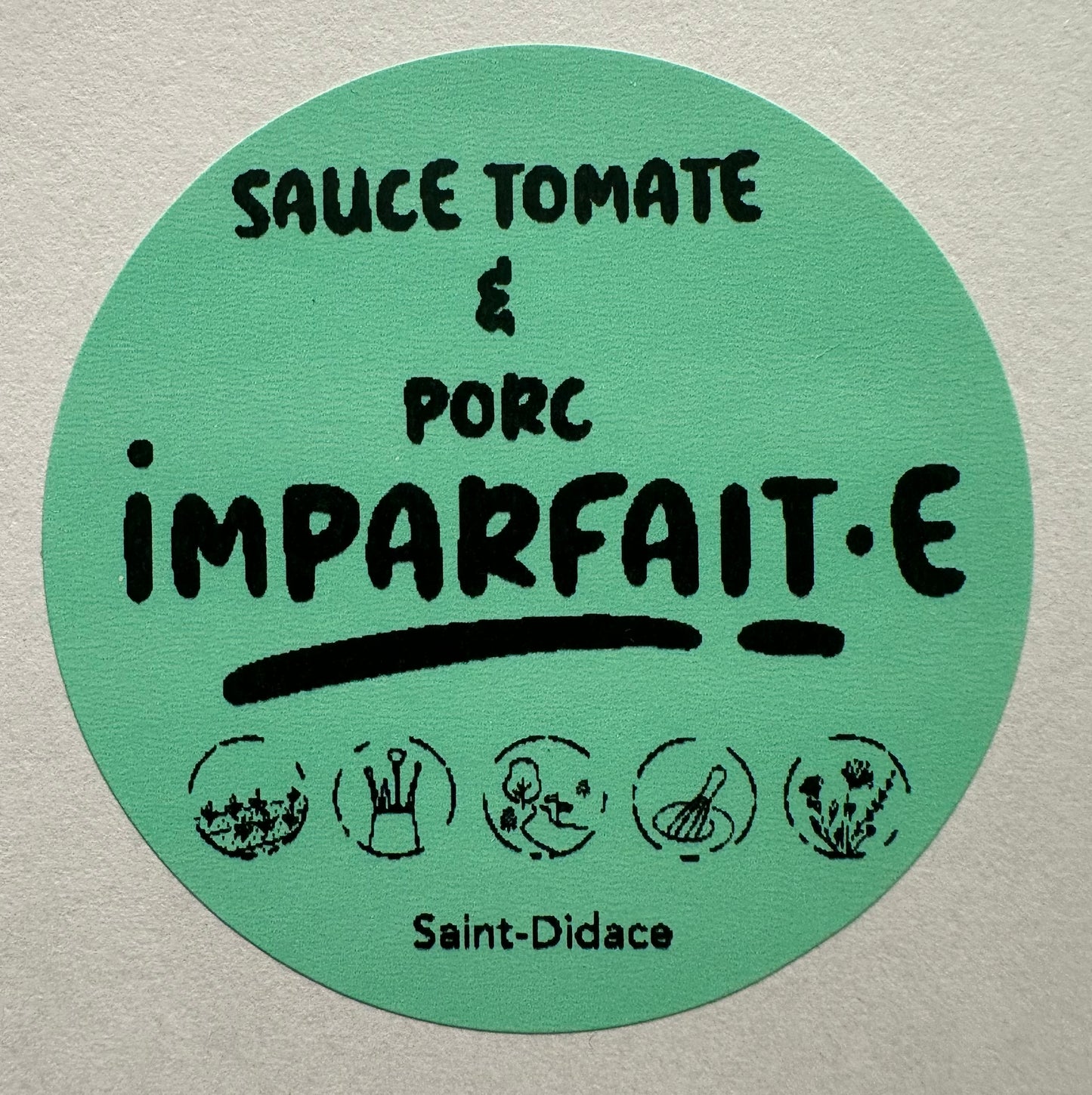 Sauce tomate et porc-congelé